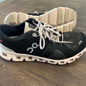 Cloud X ON CLOUD SHOES